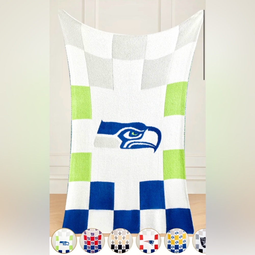 NWT NFL SEATTLE SEAHAWKS the Styled Collection Blanket